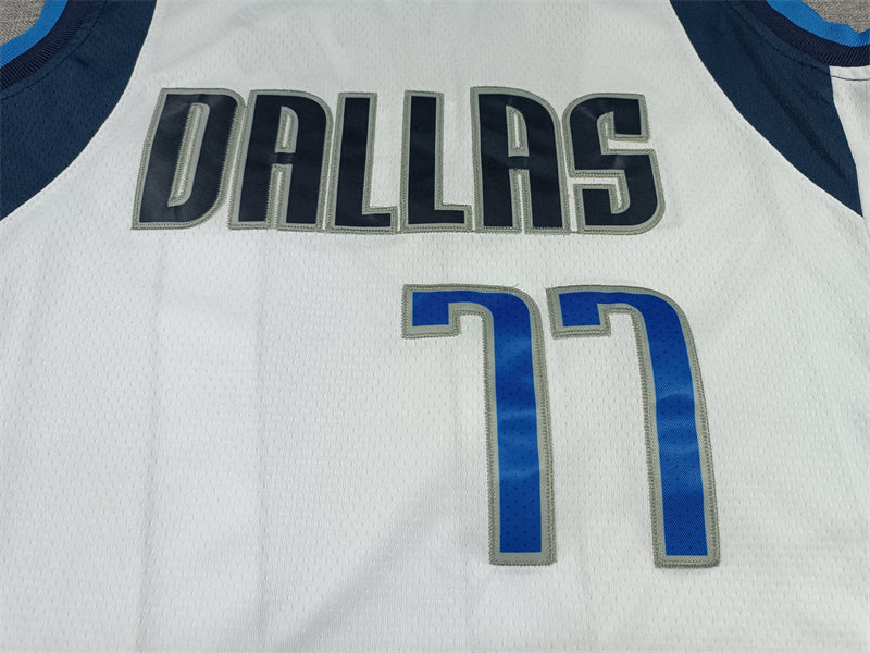 Men's Dallas Mavericks Luka Doncic NBA White Replica Jersey