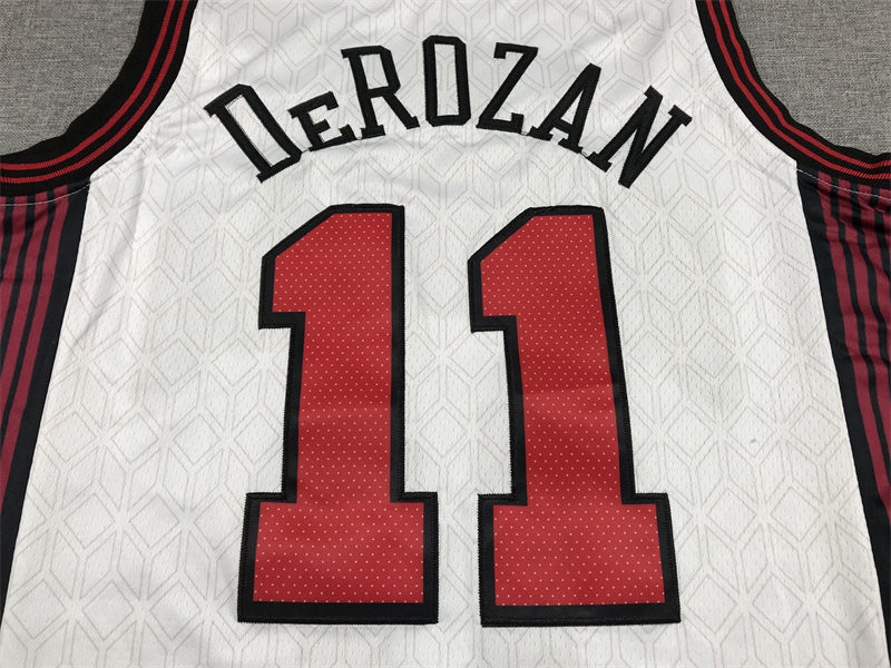 Men's Chicago Bulls DeMar DeRozan White 2022/23 Swingman Jersey - City Edition