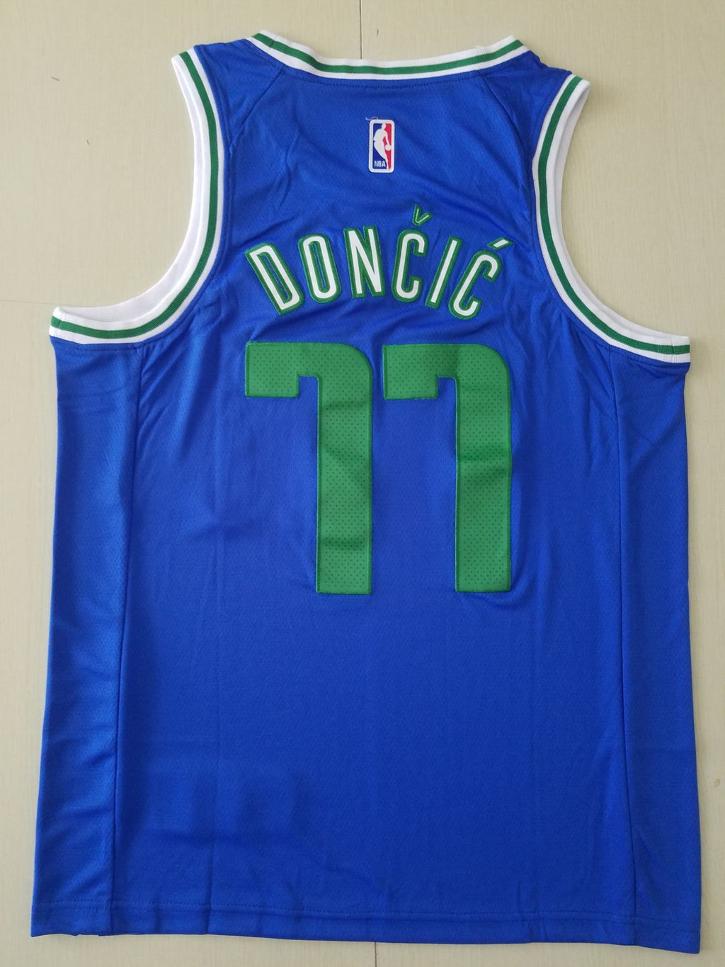 Men's Dallas Mavericks Luka Doncic Blue Classics Swingman Jersey