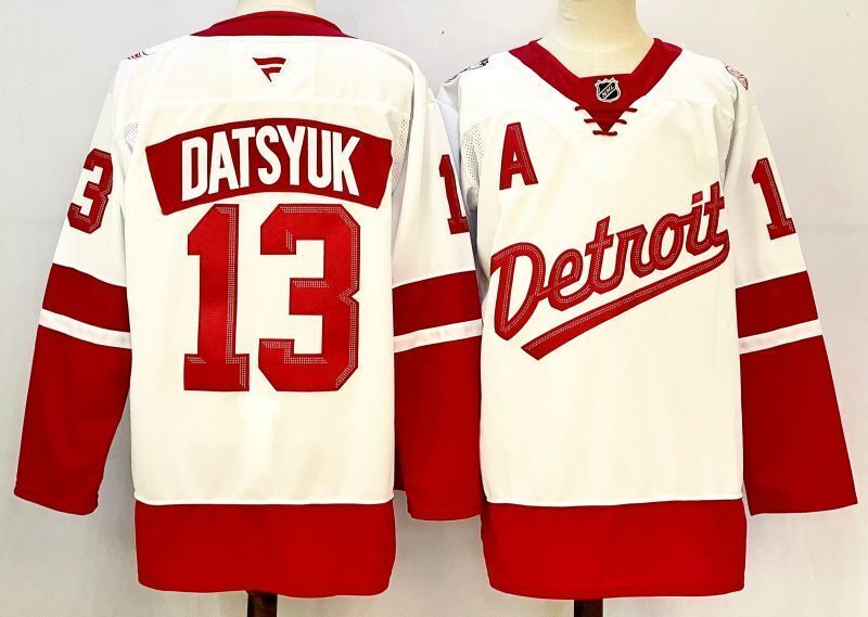 Men's Detroit Red Wings Pavel Datsyuk Fanatics White Jersey