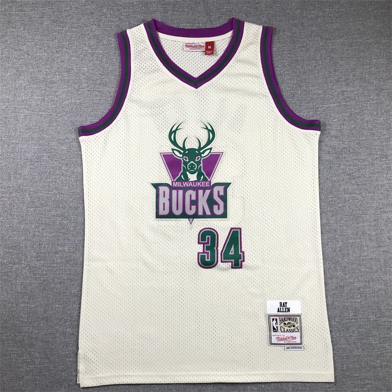 Men's Milwaukee Bucks Giannis Antetokounmpo Cream Chainstitch Swingman Jersey