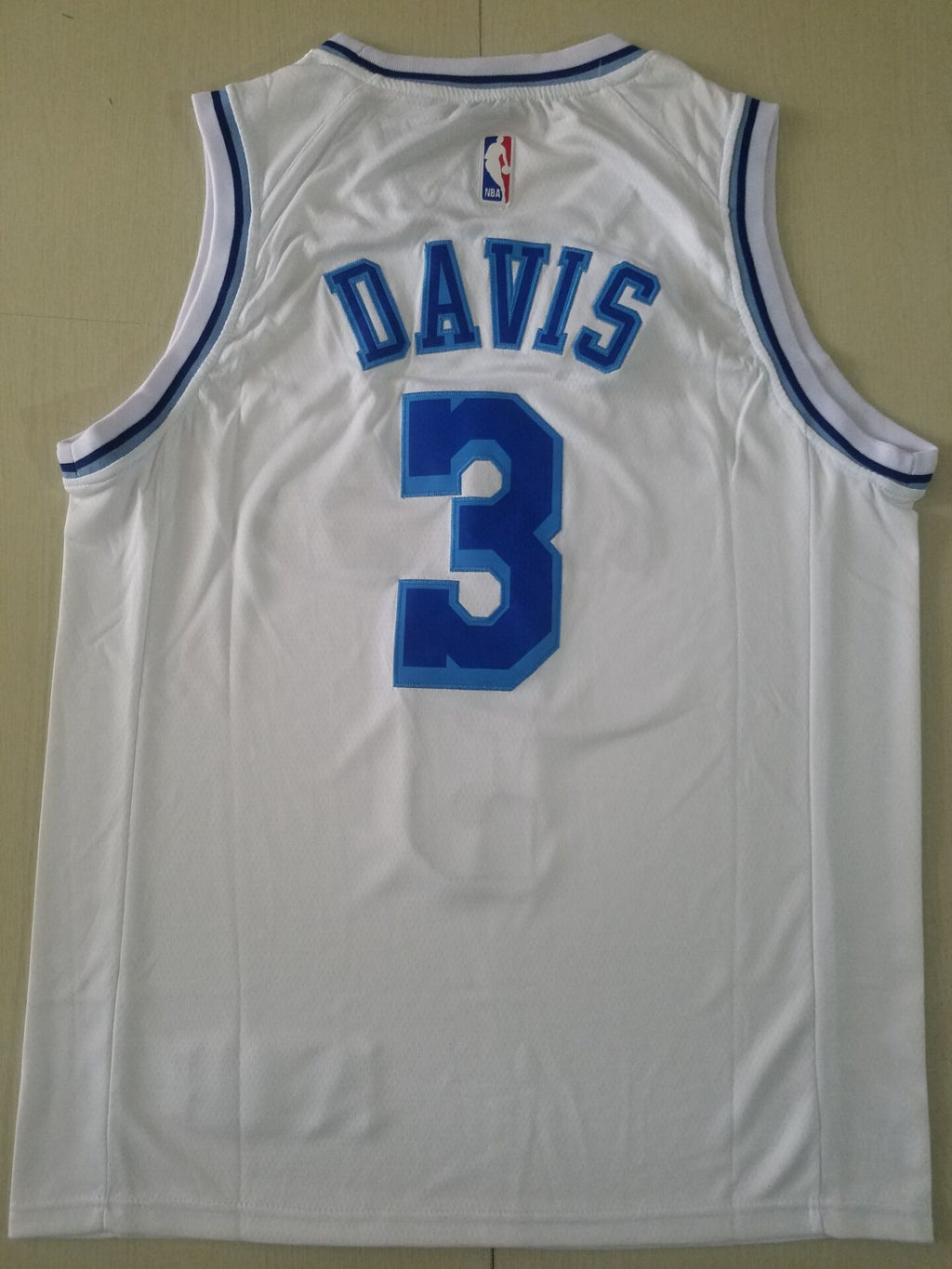 Men's Los Angeles Lakers Anthony Davis White Swingman Jersey