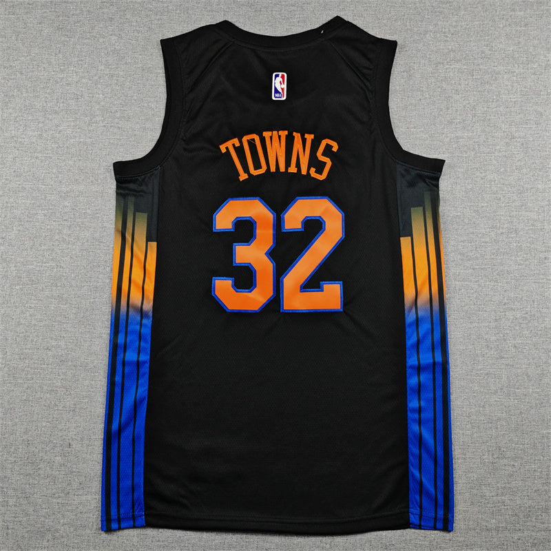 Men's New York Knicks Karl-Anthony Towns Black Swingman Jersey - Statement Edition