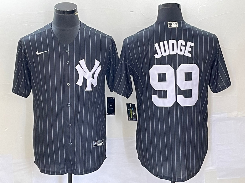 Men's New York Yankees Aaron Judge Black Replica Player Jersey
