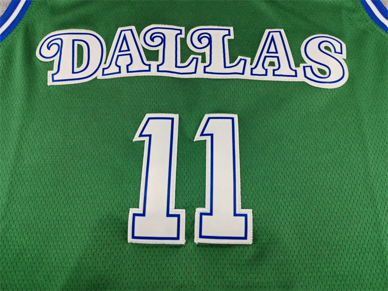 Men's Dallas Mavericks Kyrie Irving Green Swingman Jersey - Classic Edition