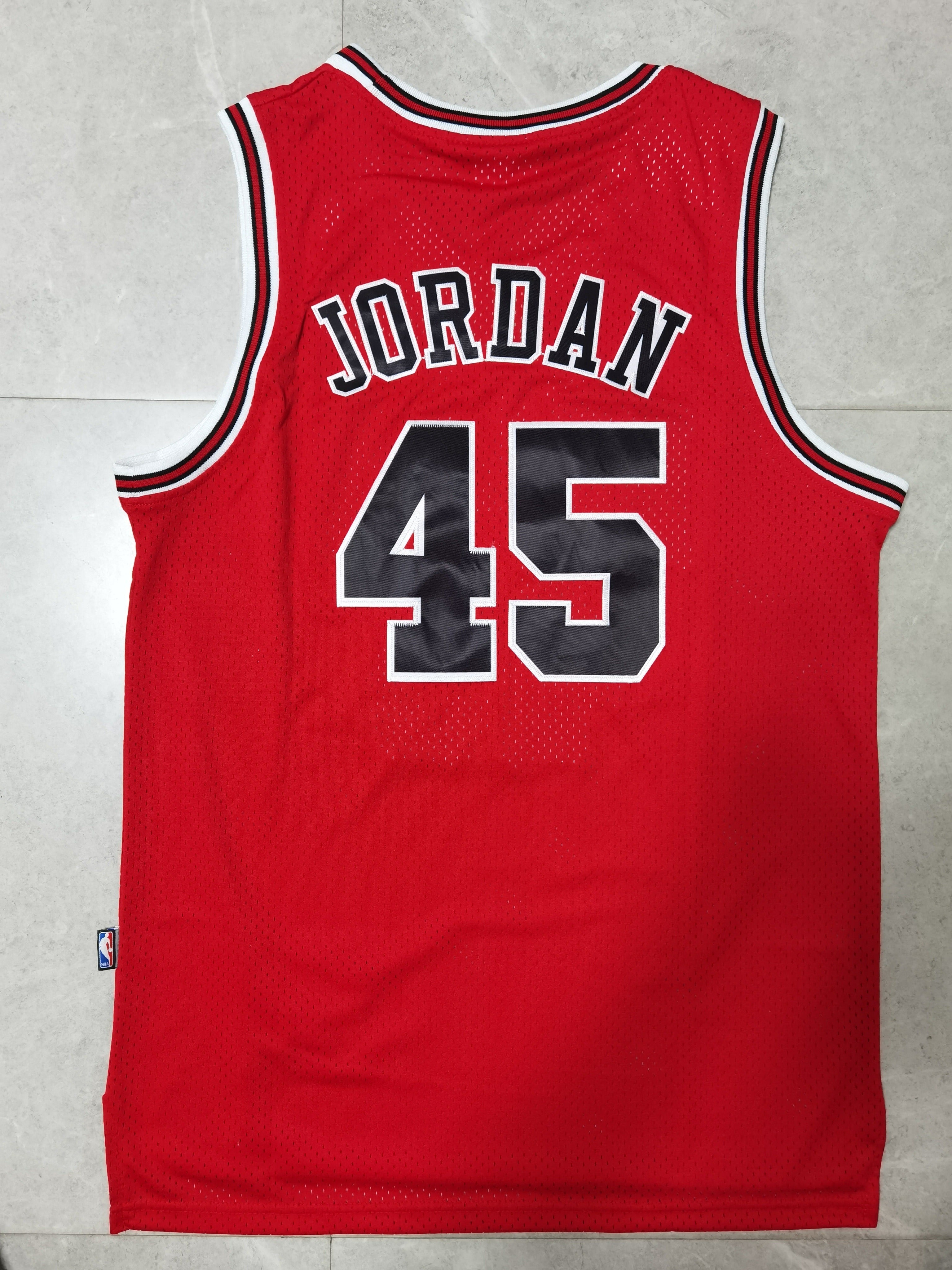 Men's Chicago Bulls Michael Jordan NBA Red Mitchell&Ness Swingman Jersey
