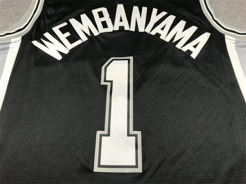 Men's San Antonio Spurs Victor Wembanyama Black 2022/23 Swingman Jersey - Icon Edition