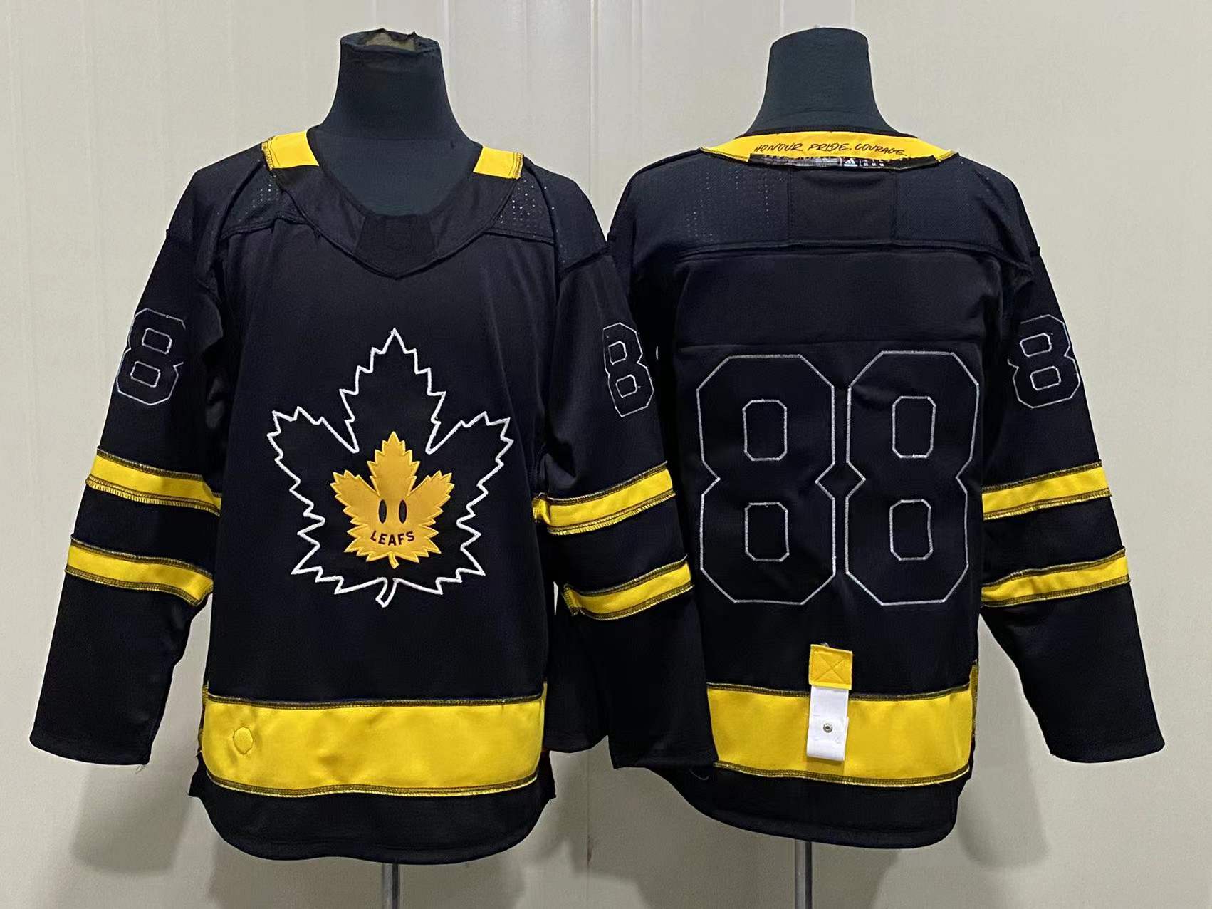 Men's Toronto Maple Leafs William Nylander Black Player Game Jersey