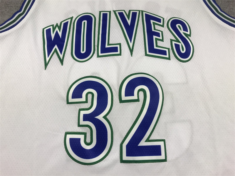 Men's Minnesota Timberwolves Karl-Anthony Towns White Swingman Player Jersey