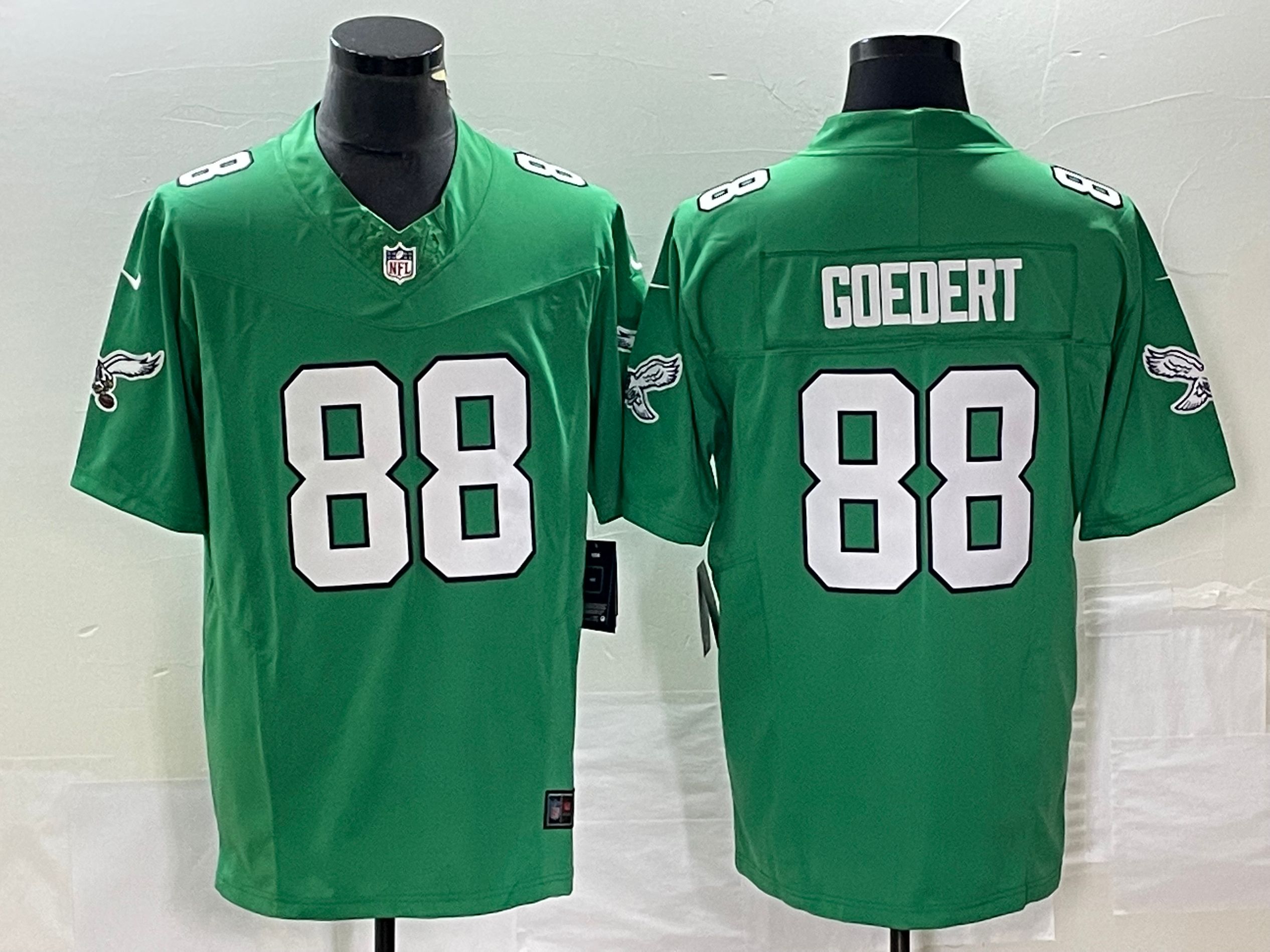 Men's Philadelphia Eagles Dallas Goedert Kelly Green Game Jersey