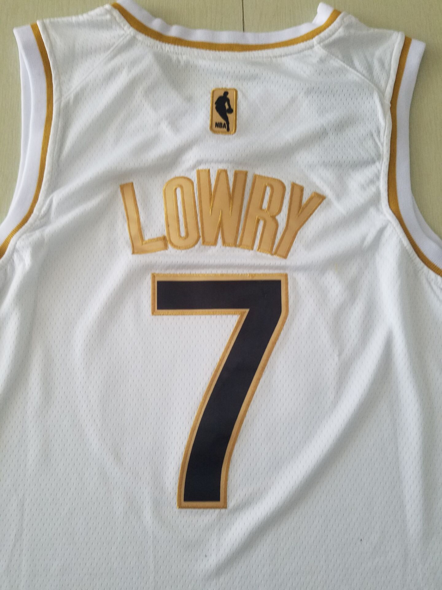 Men's Toronto Raptors Kyle Lowry White Swingman Player Jersey