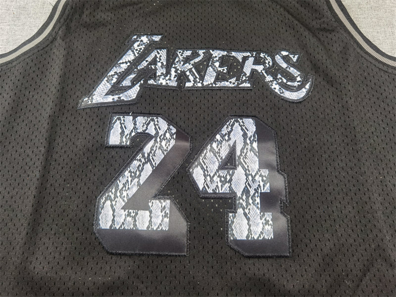 Men's Los Angeles Lakers Kobe Bryant Black 1996/97 Hardwood Classics Swingman Jersey