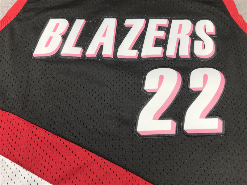 Men's Portland Trail Blazers Clyde Drexler Black 1991-92 Hardwood Classics Swingman Jersey
