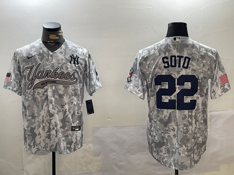Men's New York Yankees Juan Soto Arctic Camo 2024 Salute to Service Limited Jersey