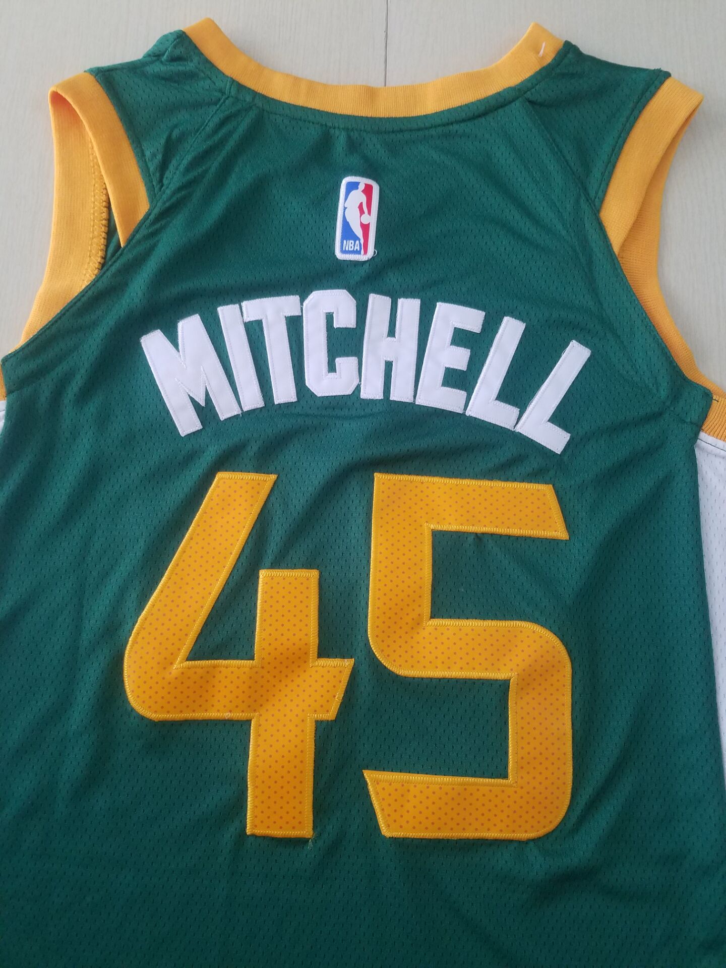Men's Utah Jazz Donovan Mitchell Green 2020/21 Swingman Player Jersey