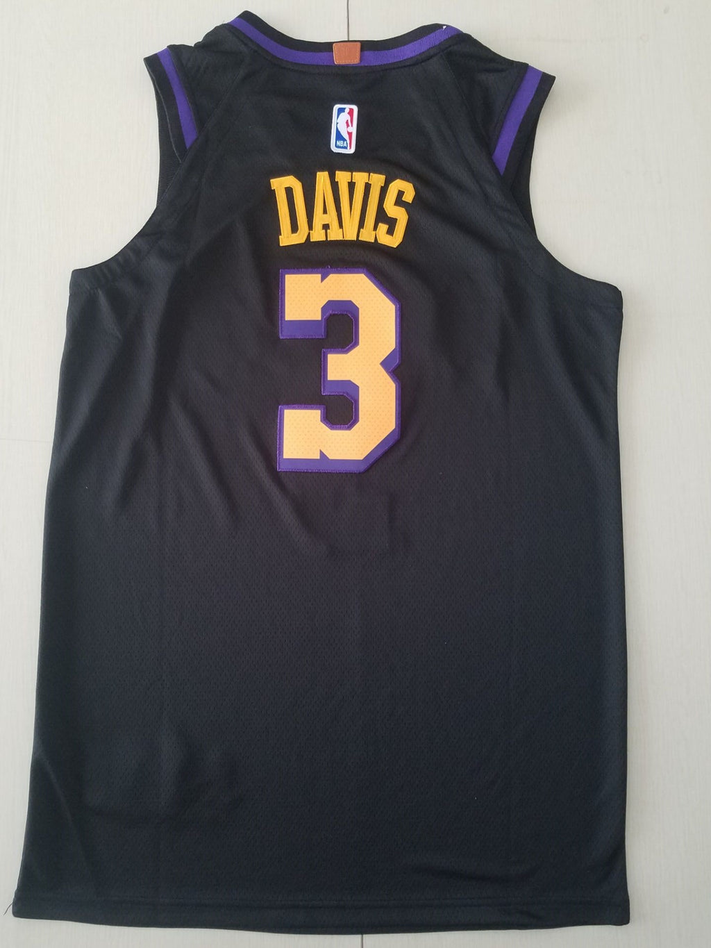 Men's Los Angeles Lakers Anthony Davis Black Swingman Jersey