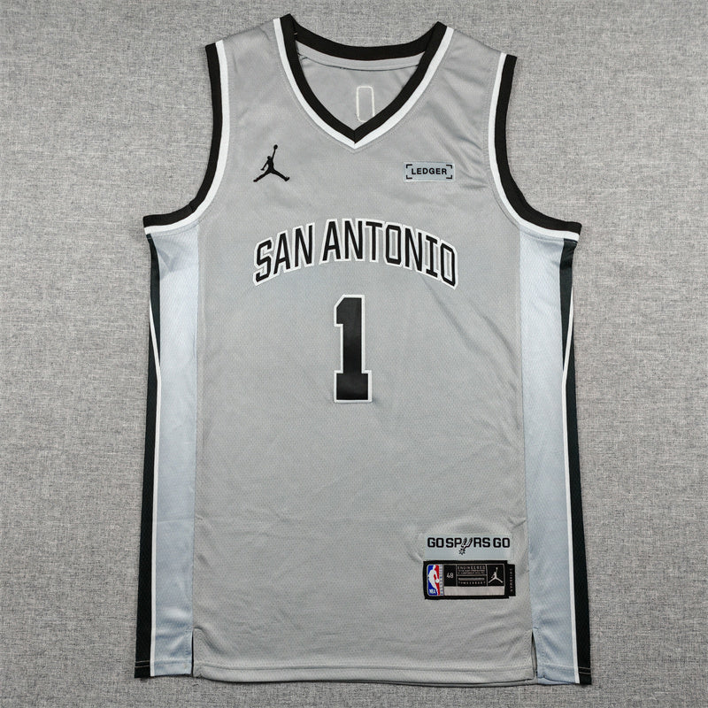 Men's San Antonio Spurs Victor Wembanyama Silver Swingman Jersey - Statement Edition