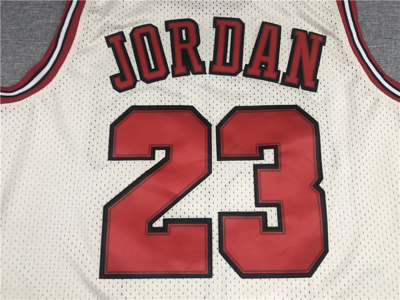 Men's Chicago Bulls Michael Jordan Cream 1995-96 Hardwood Classics Jersey