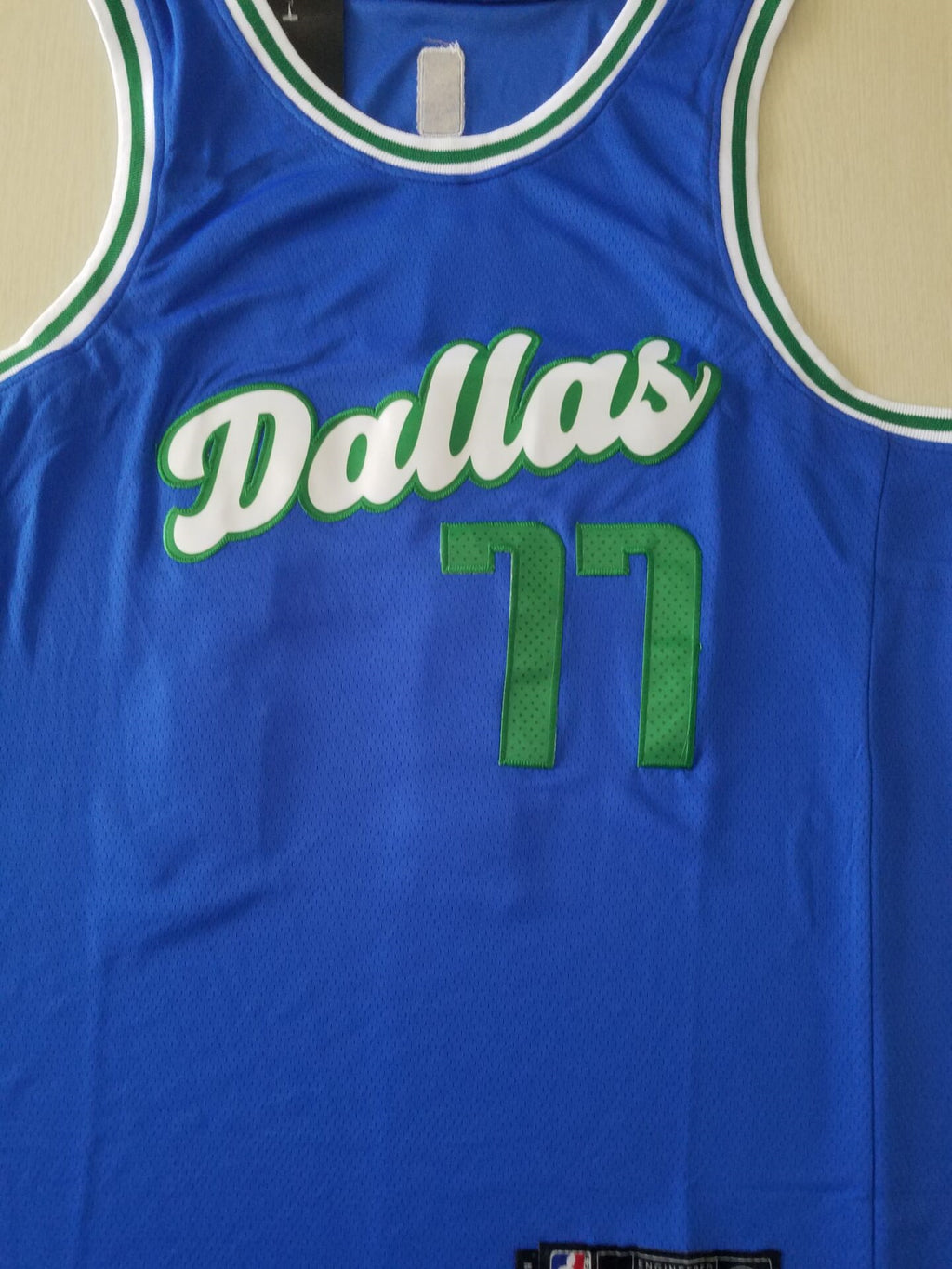 Men's Dallas Mavericks Luka Doncic Blue Classics Swingman Jersey