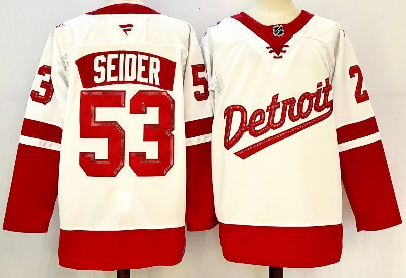 Men's Detroit Red Wings Moritz Seider Fanatics White Player Game Jersey
