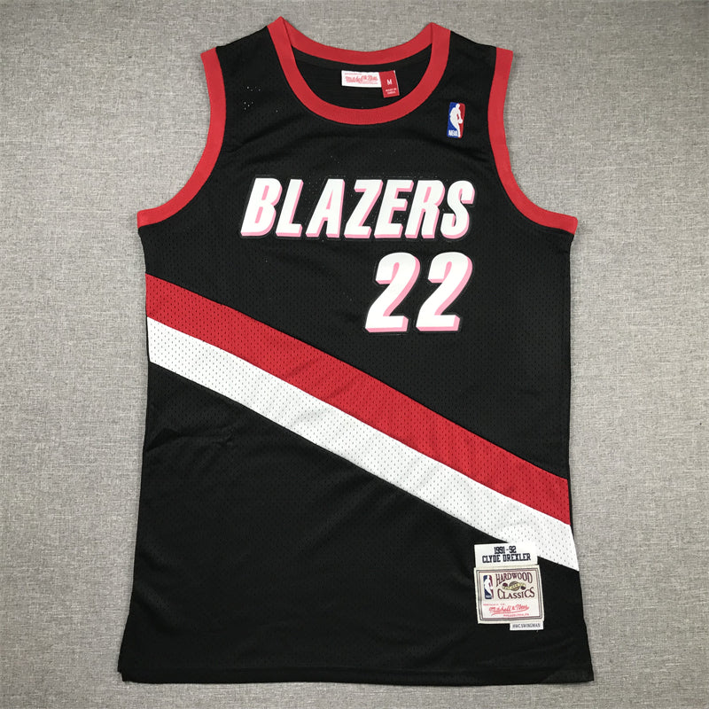 Men's Portland Trail Blazers Clyde Drexler Black 1991-92 Hardwood Classics Swingman Jersey