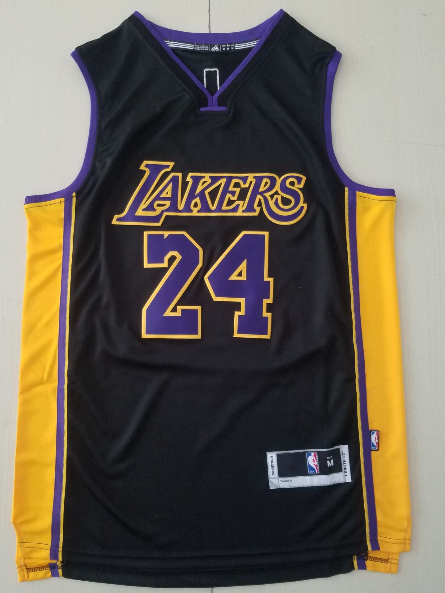 Men's Los Angeles Lakers Kobe Bryant NBA Black Swingman Jersey