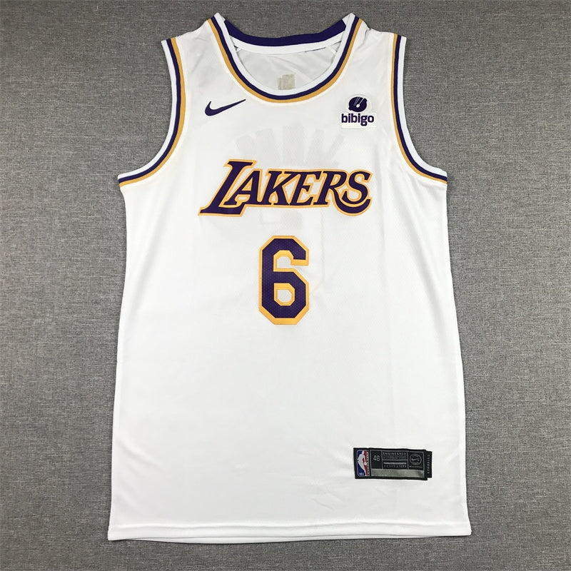 Men's Los Angeles Lakers LeBron James White 2022/23 Swingman Jersey - Association Edition