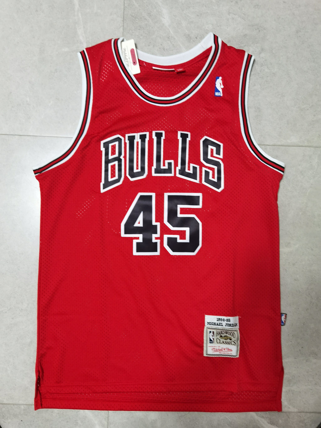 Men's Chicago Bulls Michael Jordan NBA Red Mitchell&Ness Swingman Jersey