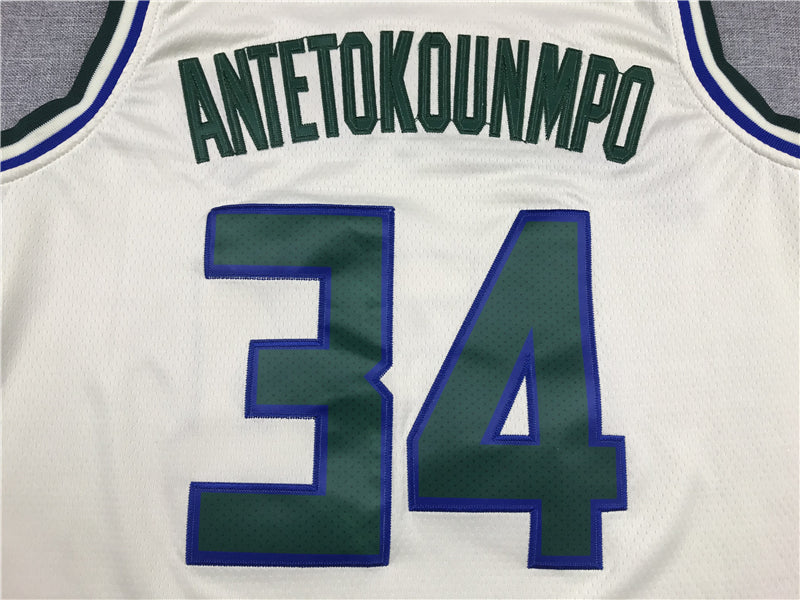 Men's Milwaukee Bucks Giannis Antetokounmpo White Replica Player Jersey