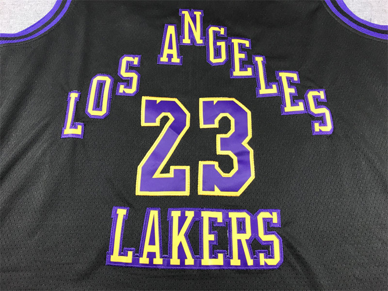 Men's Los Angeles Lakers LeBron James Black 2023/24 Swingman Jersey - City Edition